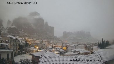Photo of Κλείνουν όλες οι σχολικές μονάδες στον Δήμο Μετεώρων λόγω έντονων χιονοπτώσεων