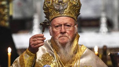 Photo of Πόλεμο κήρυξε η Ρωσία στον Οικουμενικό Πατριάρχη: «Διαλύει το σώμα της Εκκλησίας, έχει συμμάχους εθνικιστές και νεοναζί»