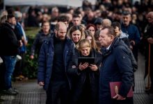 Photo of Σε βαρύ κλίμα οι κηδείες των τριών θυμάτων της τραγωδίας στην Βιολάντα