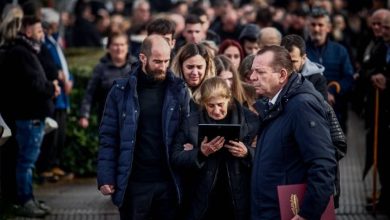 Photo of Σε βαρύ κλίμα οι κηδείες των τριών θυμάτων της τραγωδίας στην Βιολάντα