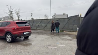 Photo of Σιωπηλές συνομιλίες στον τόπο της τραγωδίας