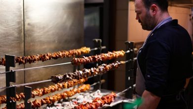 Photo of Θέμης Μπέλλος: Από την παράδοση στη gourmet εμπειρία. H ταβέρνα της Μυκάνης ως νέος γαστρονομικός προορισμός