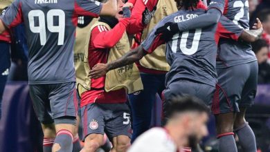 Photo of Θριαμβευτής Ολυμπιακός στο Άμστερνταμ! Νίκησε 2-1 τον Άγιαξ και πήρε πανηγυρική πρόκριση στα playoffs του Champions League