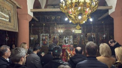 Photo of Πλήθος πιστών στην εορταστική λειτουργία του Αγίου Αθανασίου στο Ρίζωμα