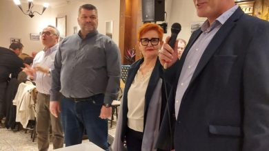 Photo of Σε ζεστό και οικογενειακό κλίμα η κοπή πίτας του Συλλόγου Υπαλλήλων Π.Ε. Τρικάλων