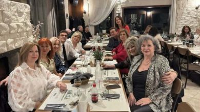 Photo of Χαμόγελα και ευχές στην κοπή της πίτας των εργαζομένων της Π.Ε. Τρικάλων στο Κτήμα Νικόλα