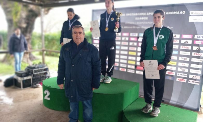 Photo of  Ο Δήμαρχος Πύλης στο Πανελλήνιο Πρωτάθλημα Ανωμάλου Δρόμου στο Αθλητικό Κέντρο (ΣΚΑΜΝΙΕΣ) στην Πηγή